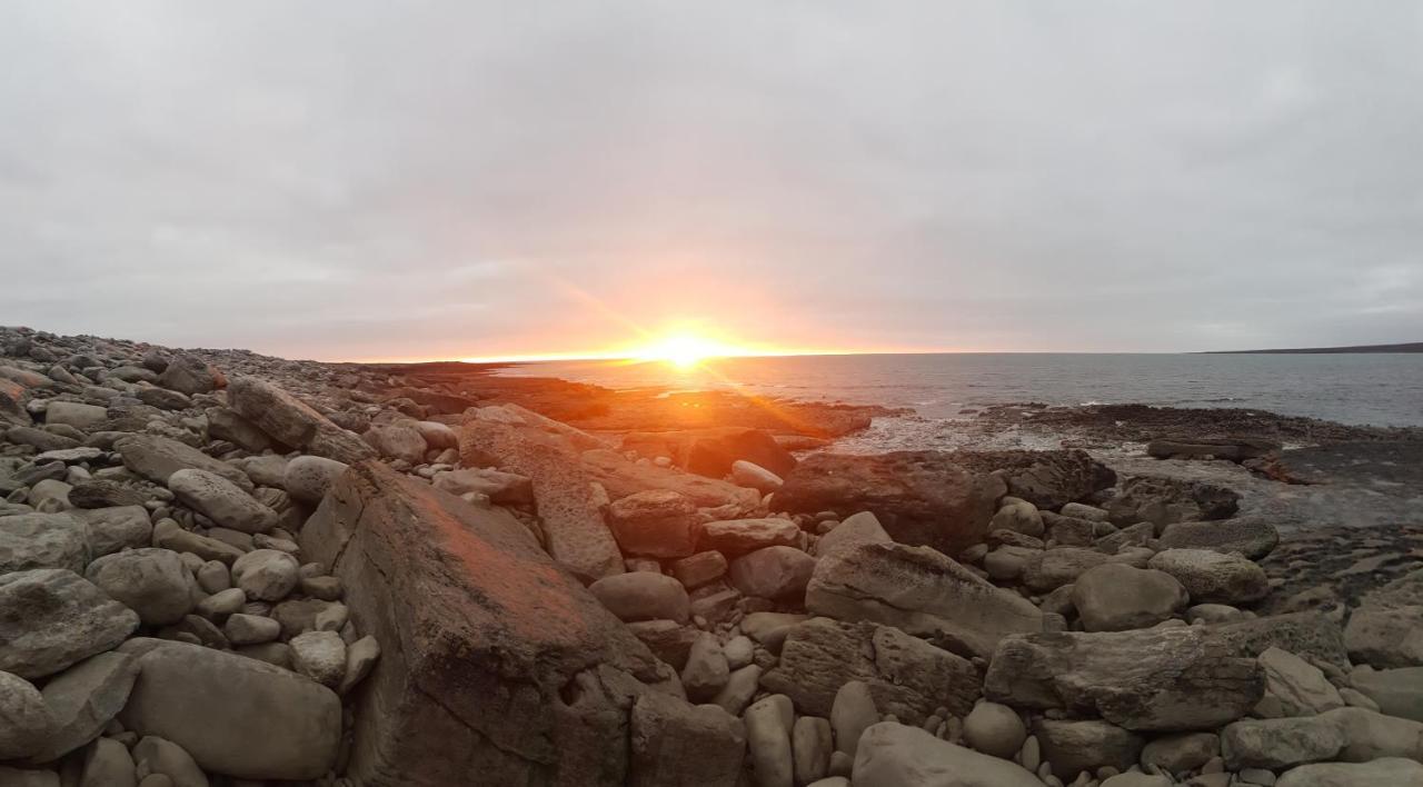 Lios Einne House Accommodation Inisheer Buitenkant foto
