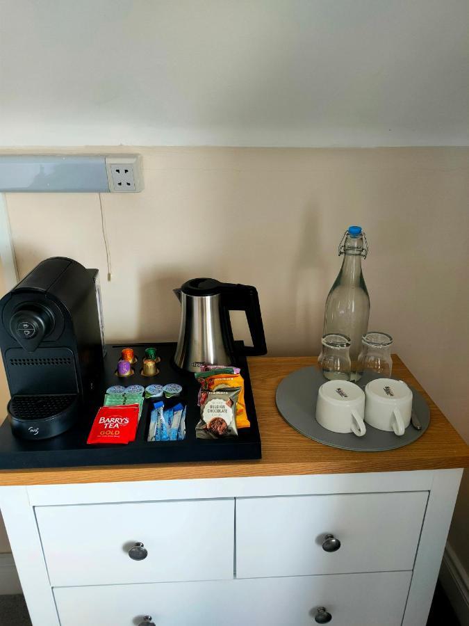 Lios Einne House Accommodation Inisheer Buitenkant foto